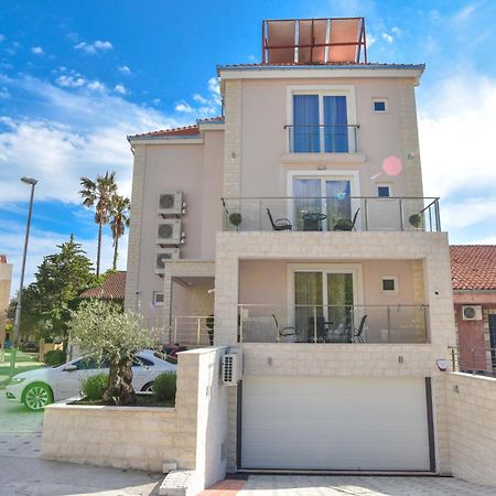 בודווה Apartment L Palace מראה חיצוני תמונה
