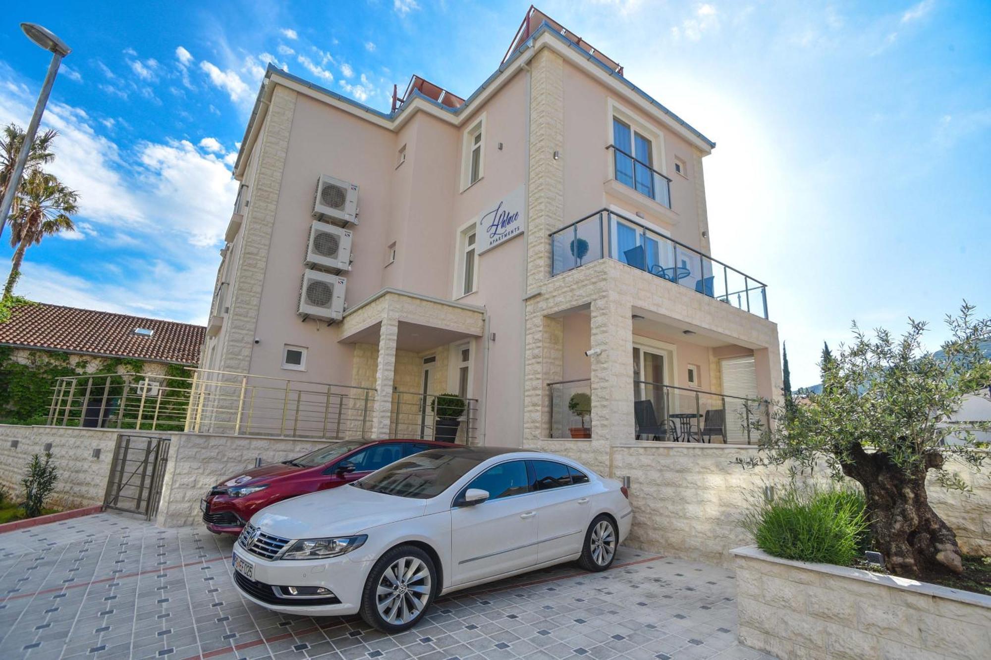 בודווה Apartment L Palace מראה חיצוני תמונה
