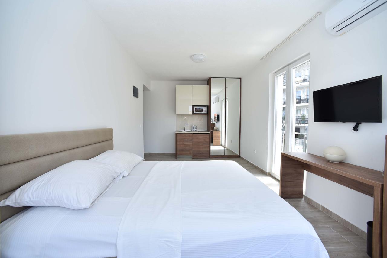 בודווה Apartment L Palace מראה חיצוני תמונה
