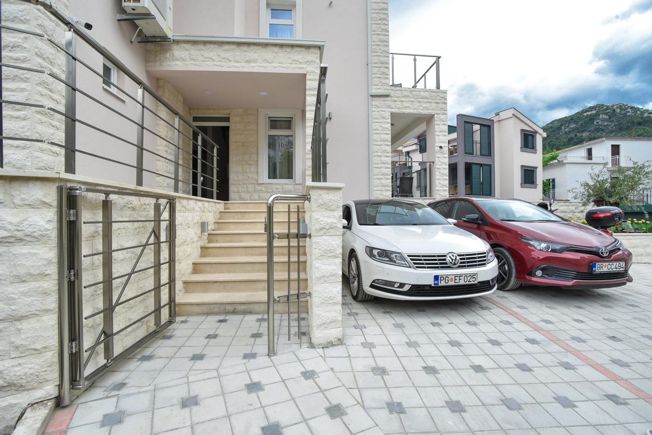 בודווה Apartment L Palace מראה חיצוני תמונה