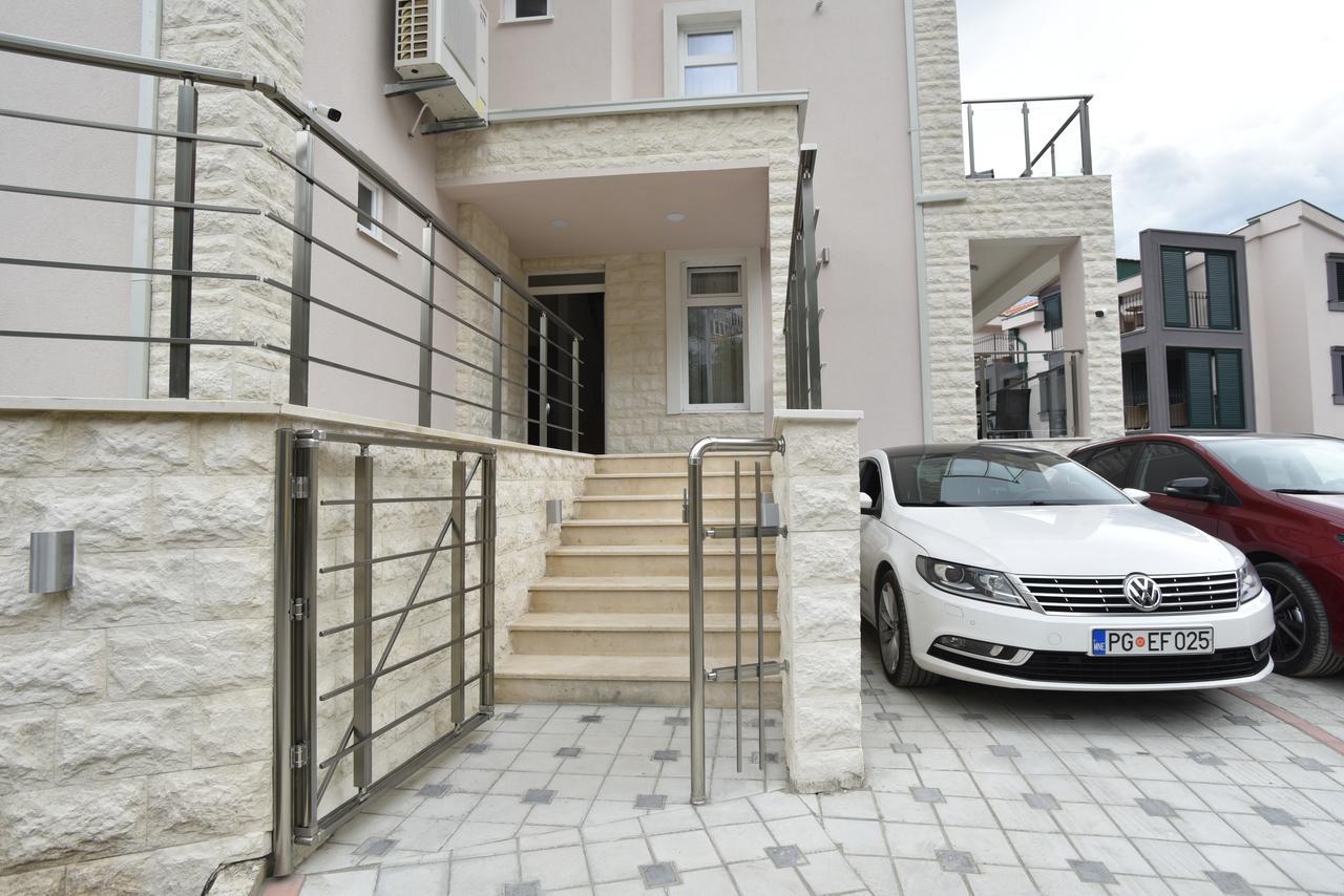 בודווה Apartment L Palace מראה חיצוני תמונה