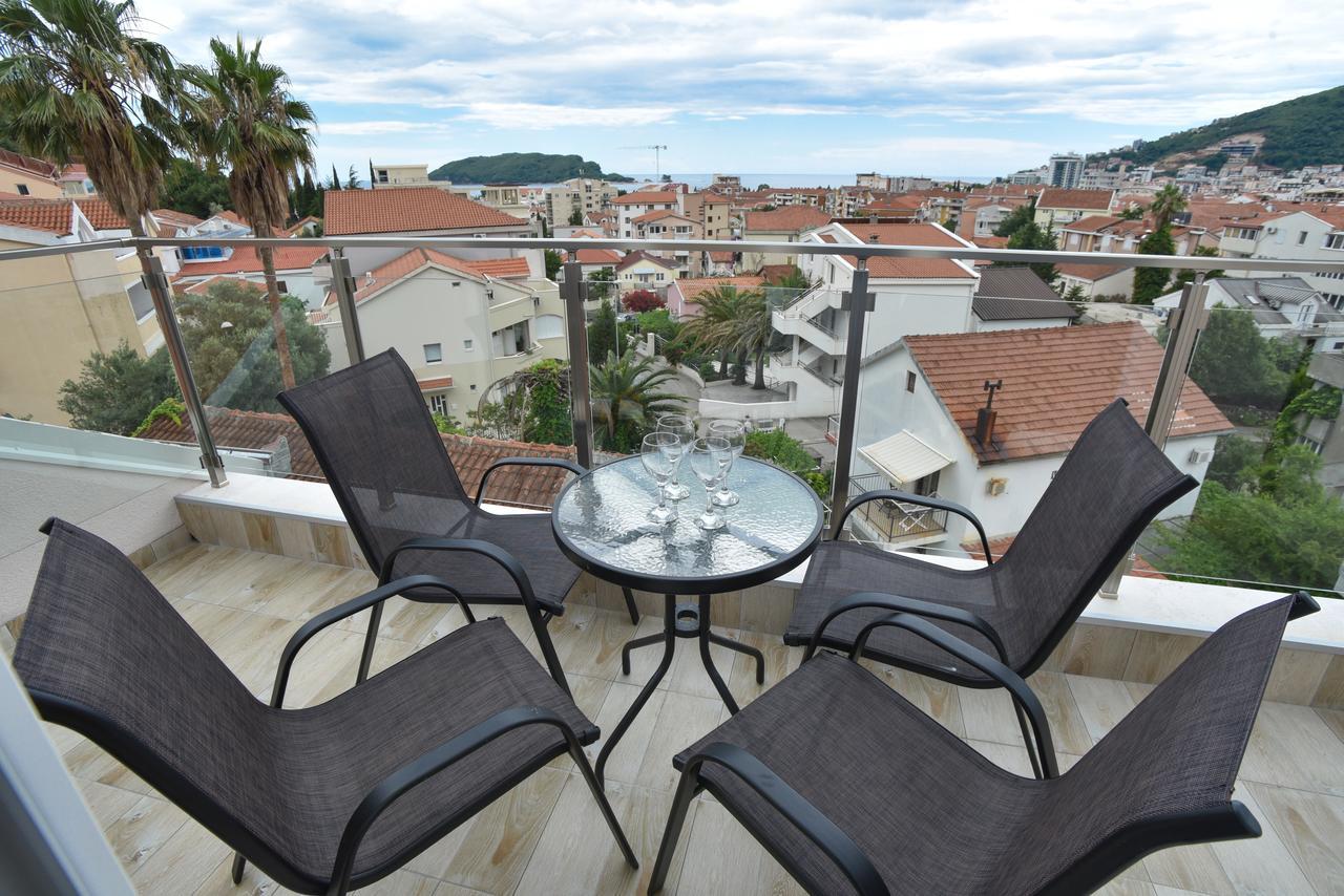 בודווה Apartment L Palace מראה חיצוני תמונה