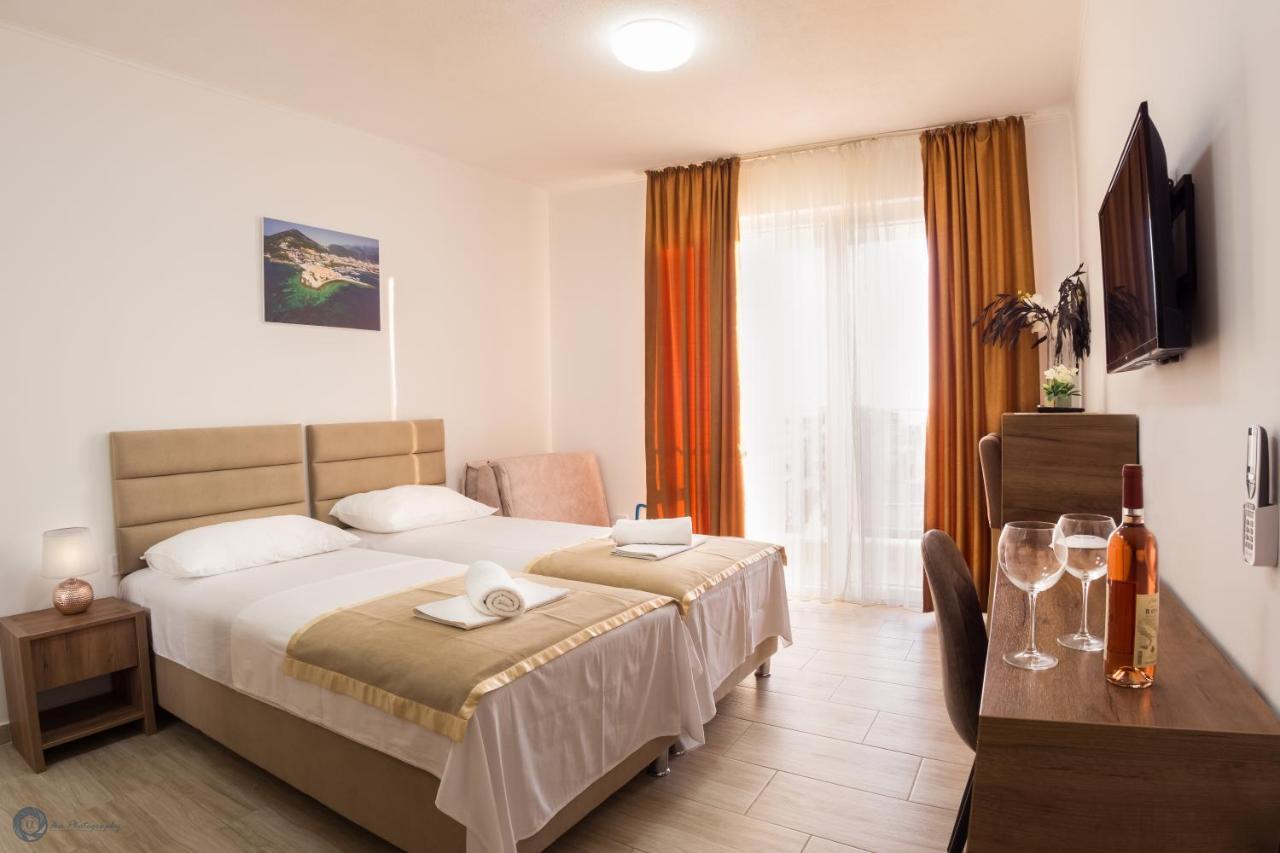 בודווה Apartment L Palace מראה חיצוני תמונה