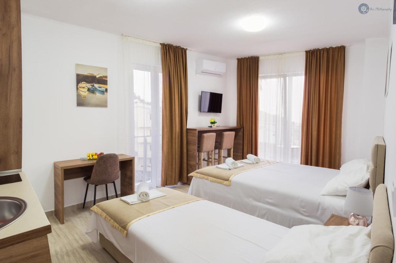 בודווה Apartment L Palace מראה חיצוני תמונה