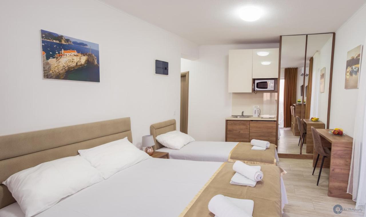 בודווה Apartment L Palace מראה חיצוני תמונה