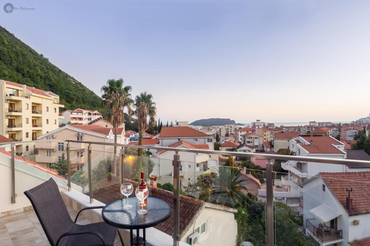 בודווה Apartment L Palace מראה חיצוני תמונה