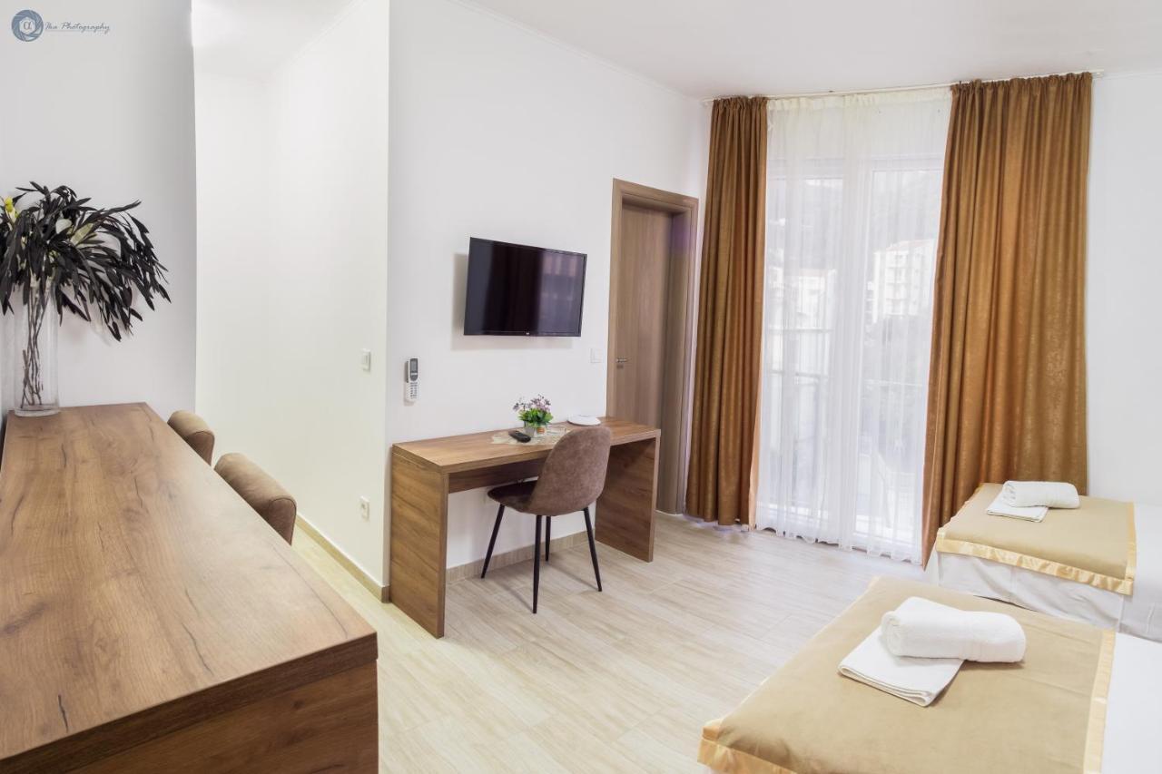 בודווה Apartment L Palace מראה חיצוני תמונה